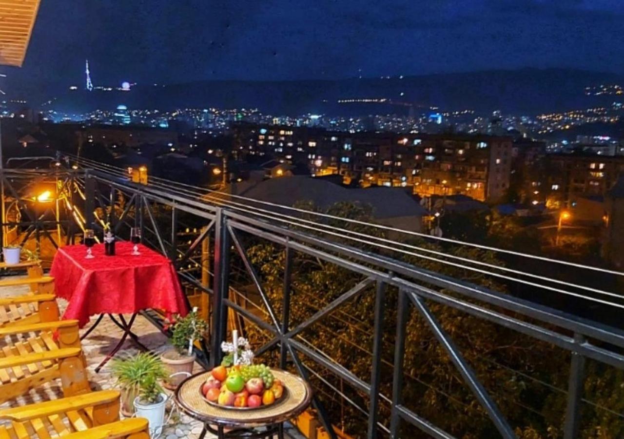 Gamarjoba Hotel Тбилиси Экстерьер фото